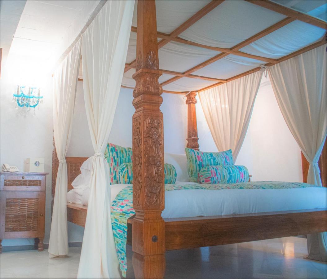 Hotel Aguamarina Boutique (Adults Only) Картахена Экстерьер фото