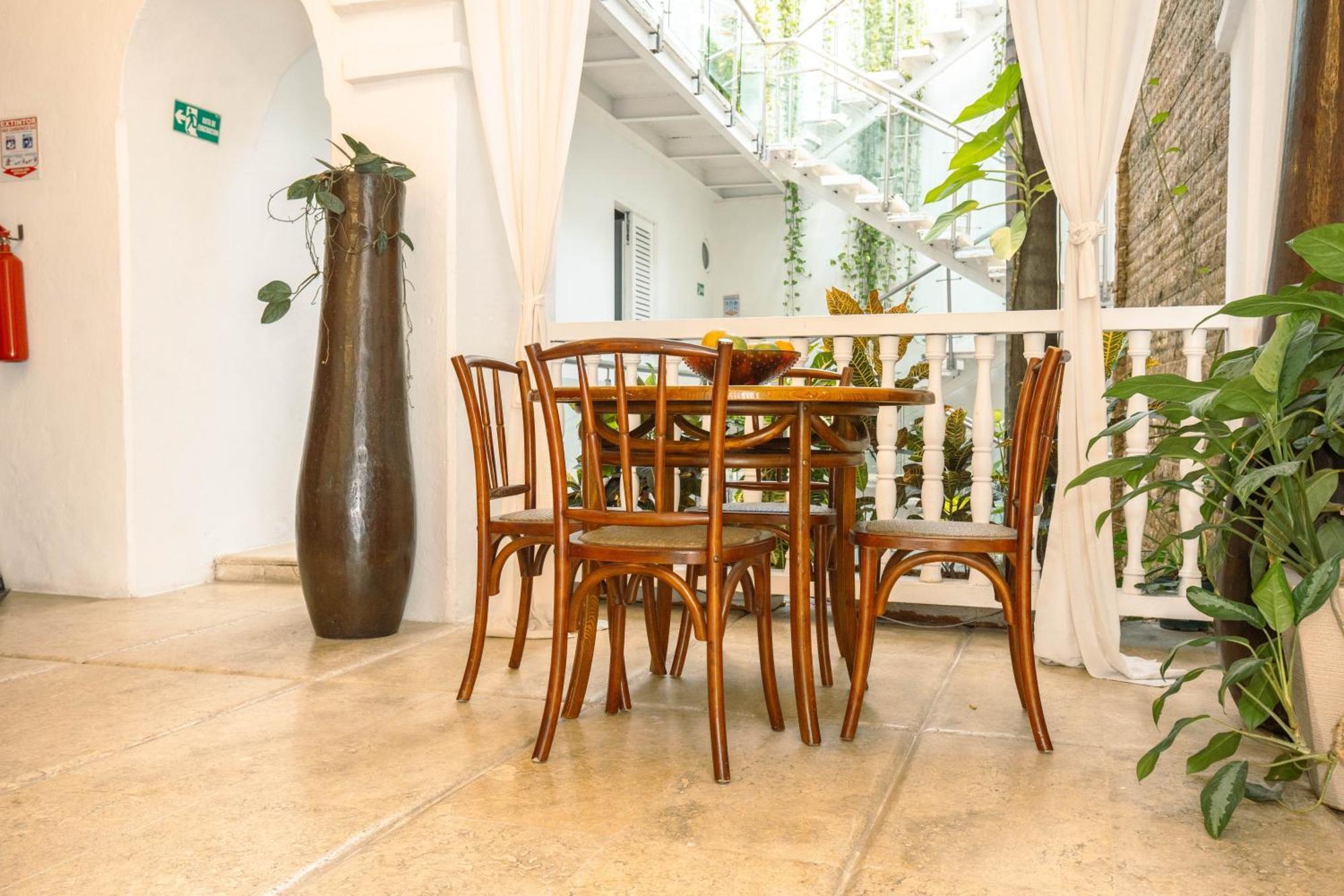 Hotel Aguamarina Boutique (Adults Only) Картахена Экстерьер фото