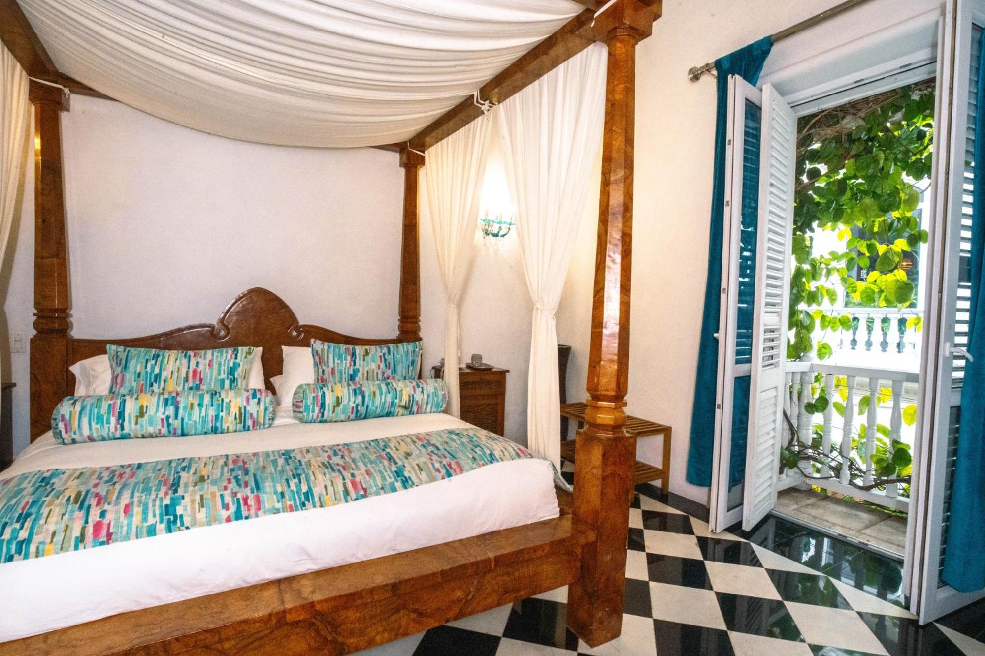 Hotel Aguamarina Boutique (Adults Only) Картахена Экстерьер фото